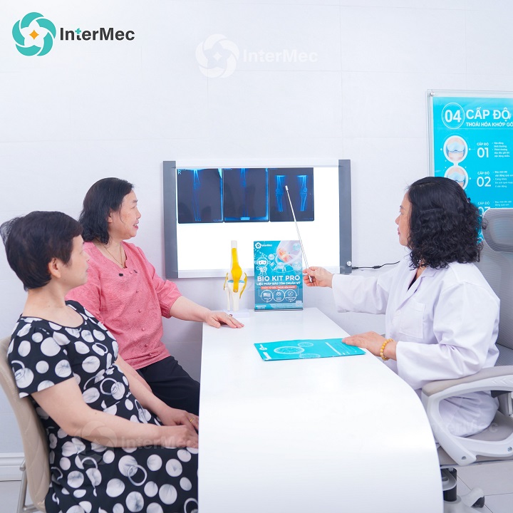 bác sĩ CKII Phan Thị Thu Hương